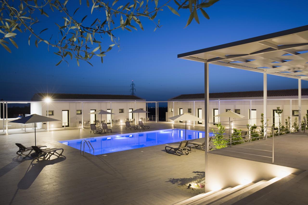 Southeast Hotel Chiaramonte Gulfi Dış mekan fotoğraf